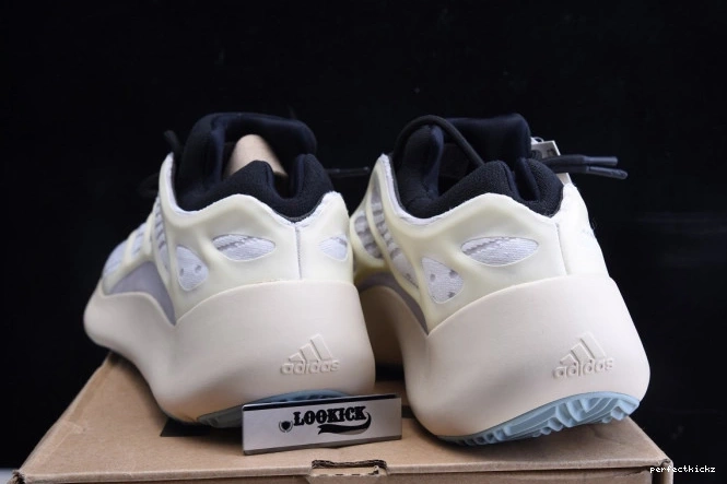 Adidas Boost Azael V3 FW4980 Yeezy 700 0806